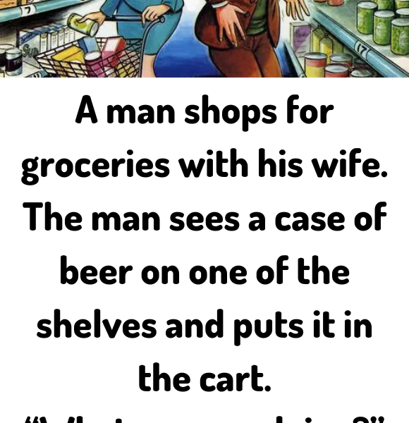 Un hombre compra comestibles con su esposa.